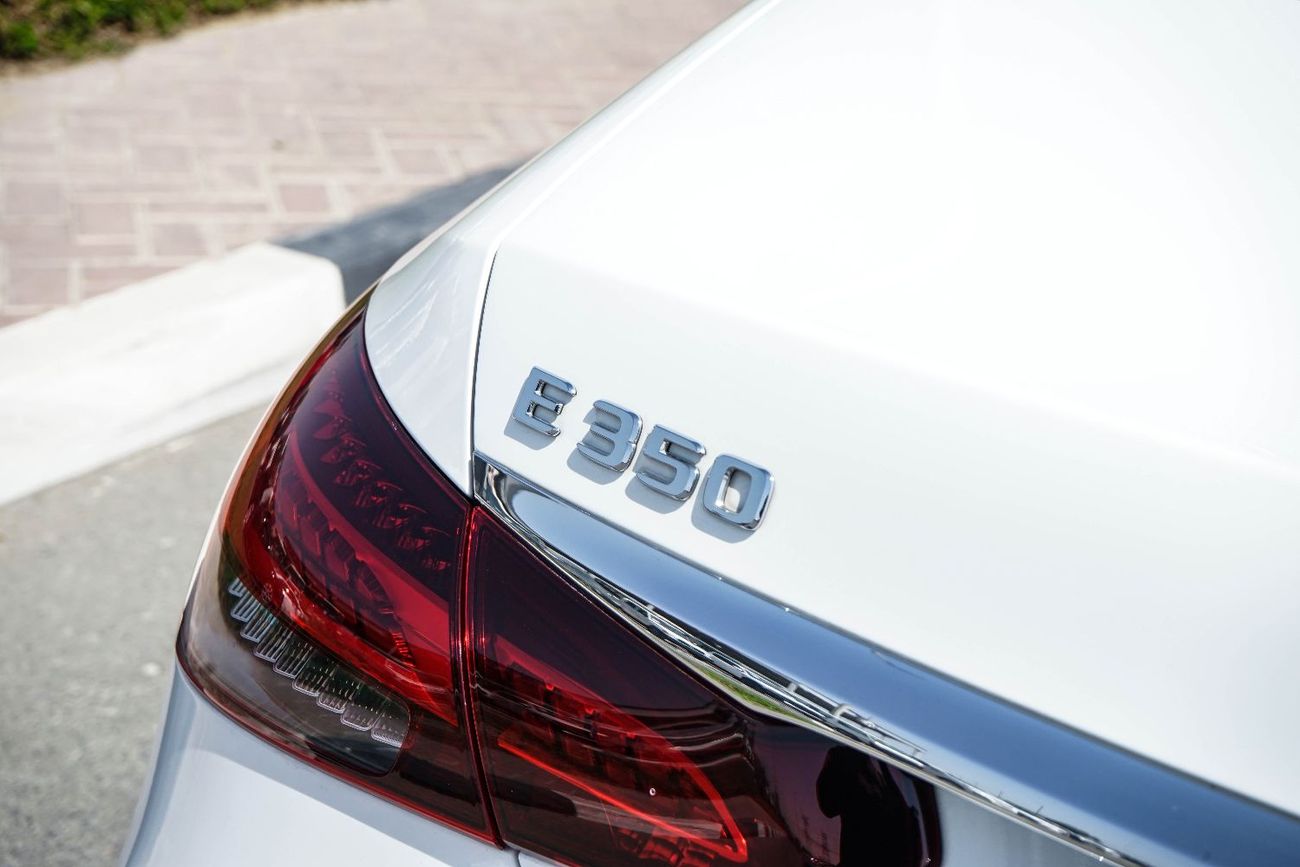مرسيدس بنز E 350 Engine: 2.0L Turbocharged Inline-4 Engine (E350 AMG Dynamic spec commonly)