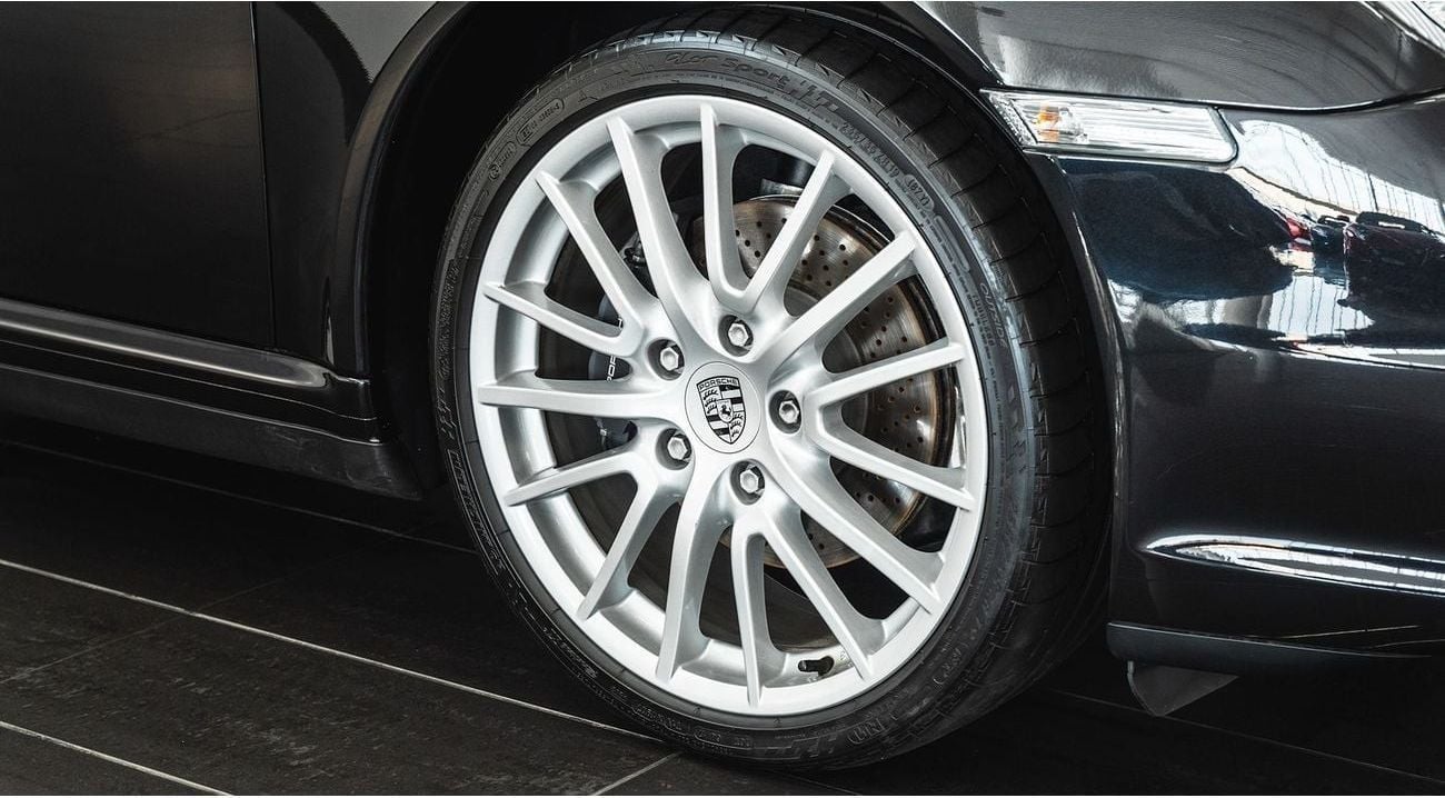 Porsche 911 CARRERA 4 (997.1) Manual