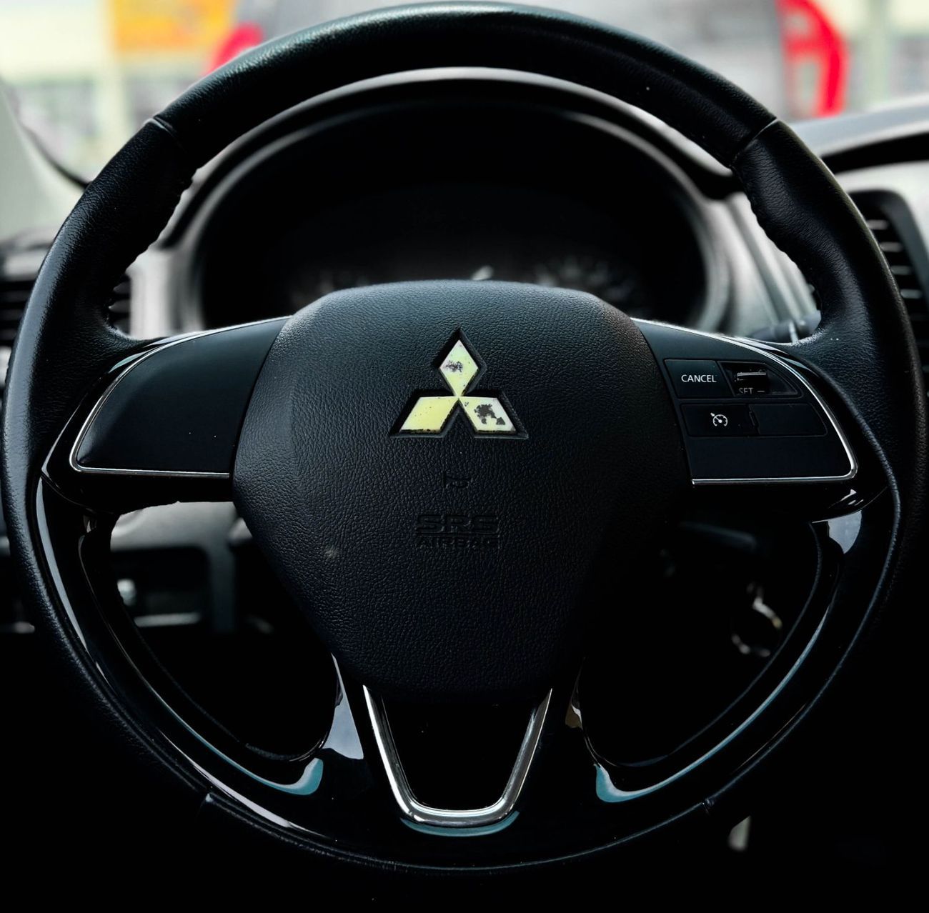 Mitsubishi L200 GL 2.5L Double Cab Utility RWD Mitsubishi L200 2.4L 2022 RWD GCC, accident-free, in excellent condit