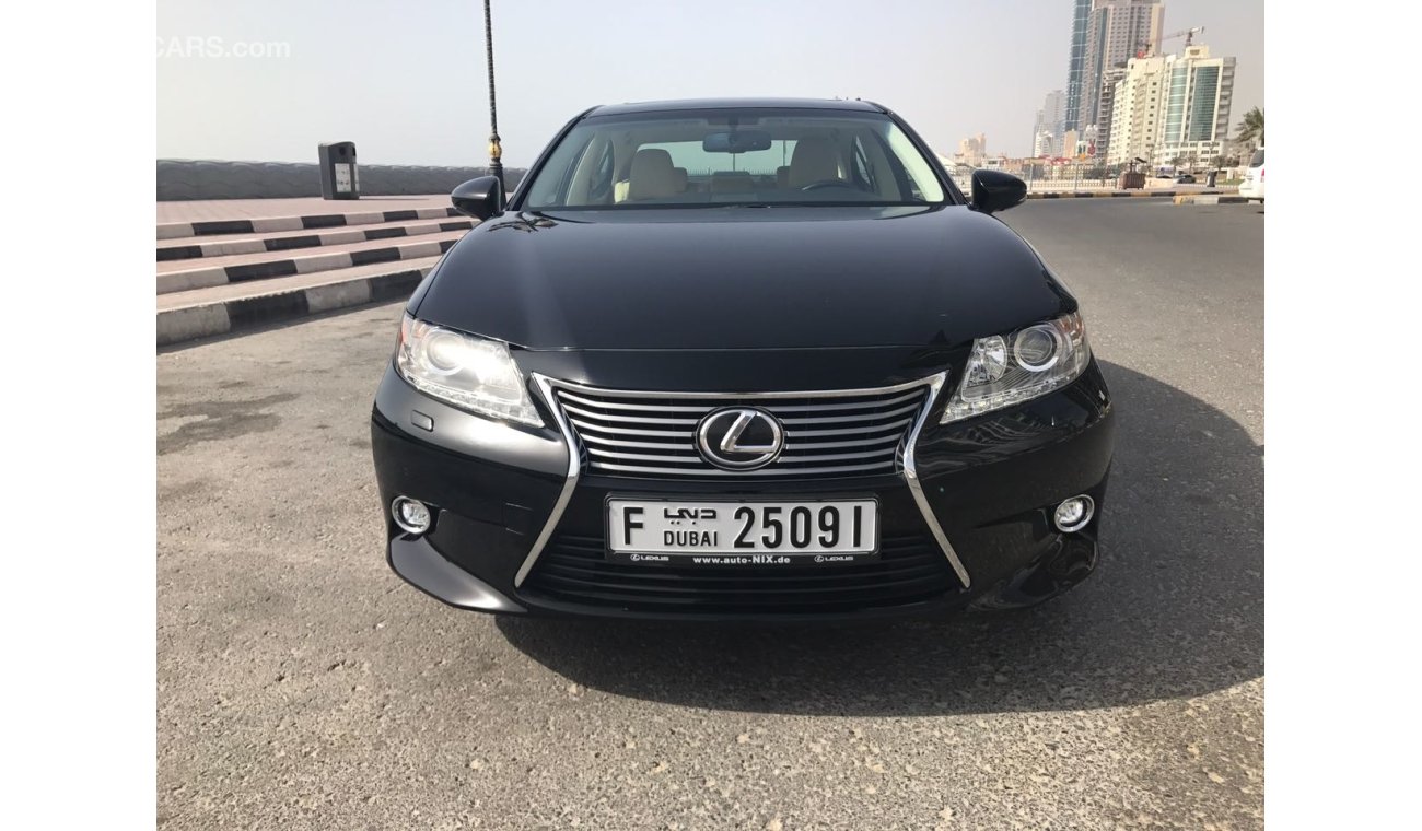 Lexus ES350