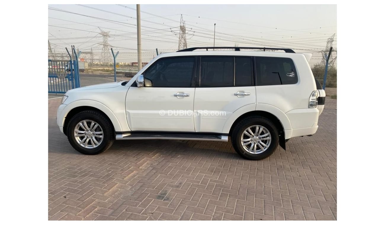 ميتسوبيشي باجيرو