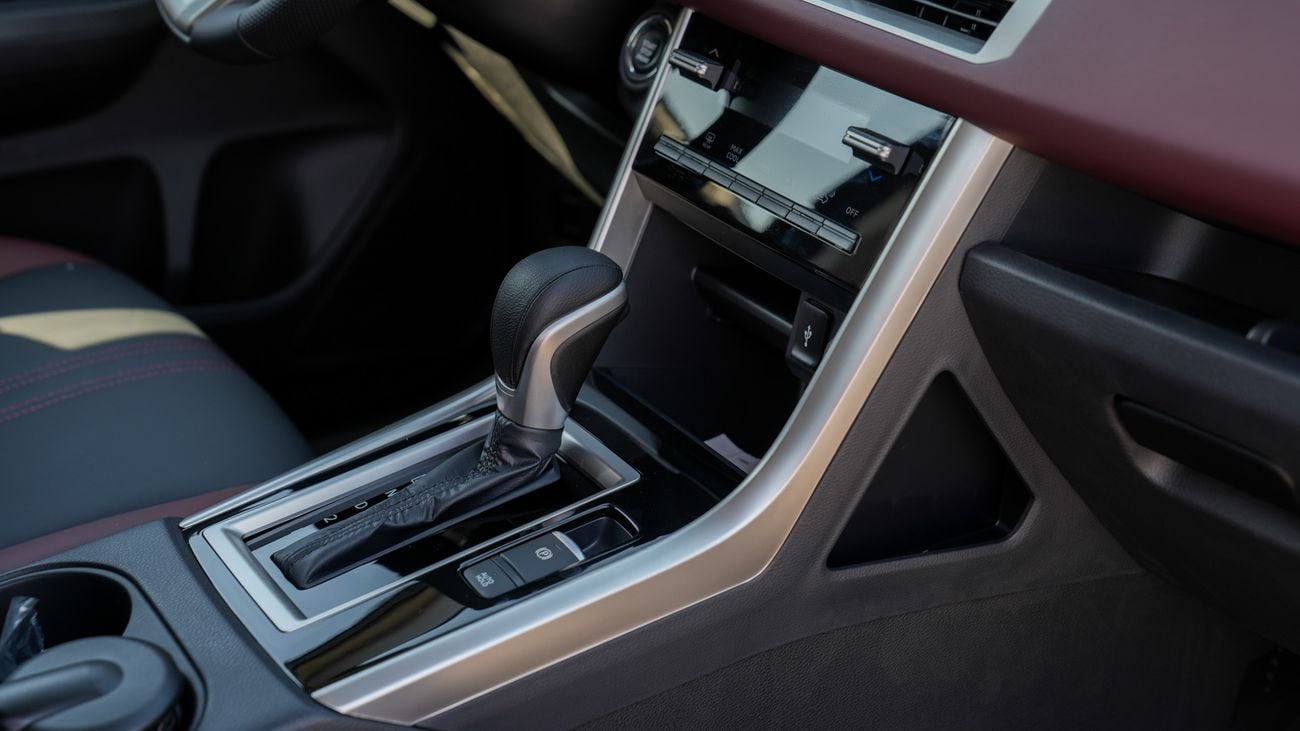 ميتسوبيشي إكسباندر كروس