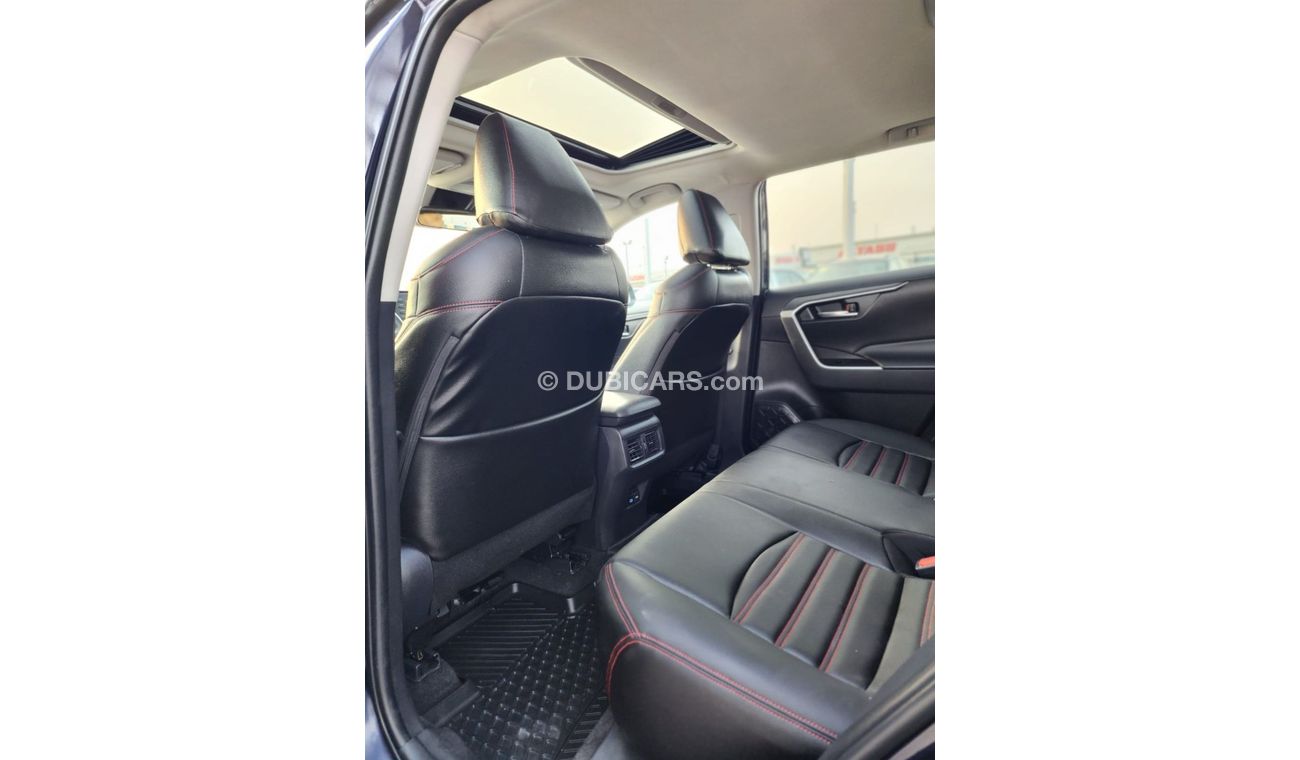 تويوتا راف ٤ Toyota Rav4 xle 4x4 full option