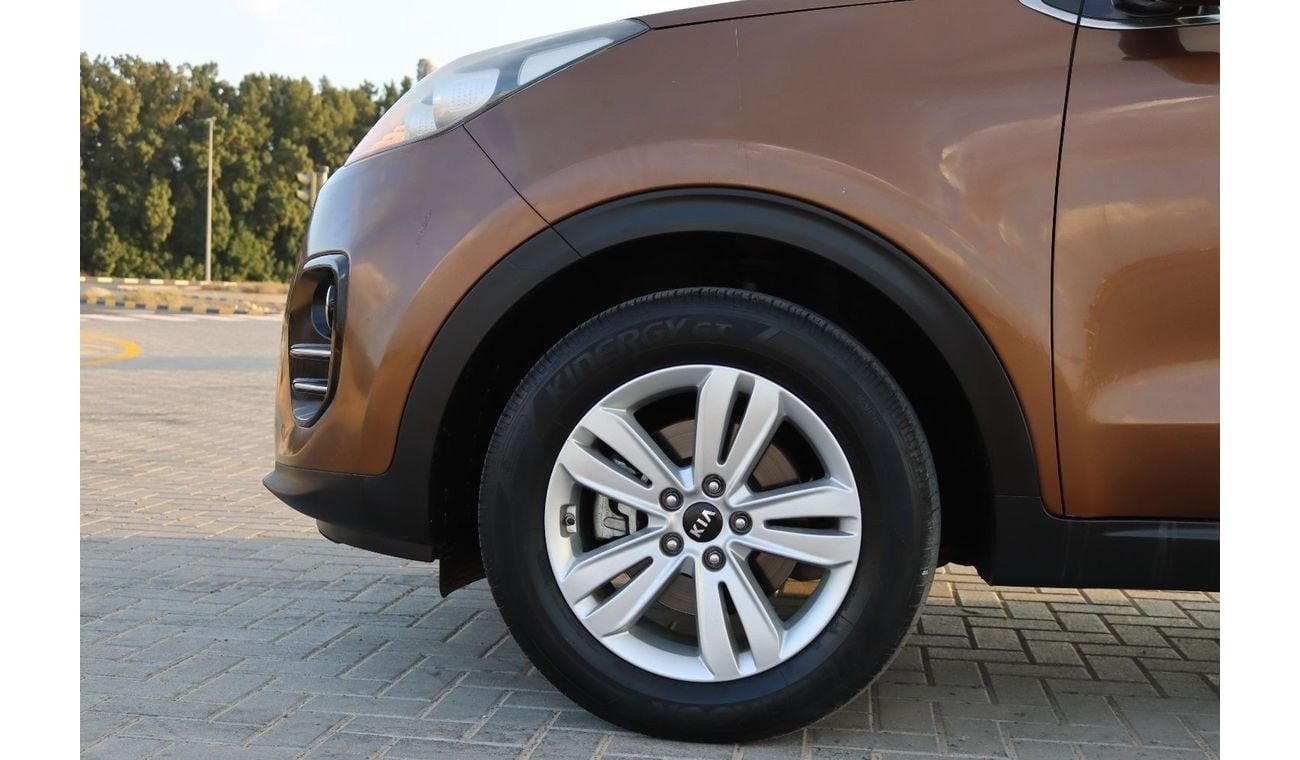 Kia Sportage Base 1.6L