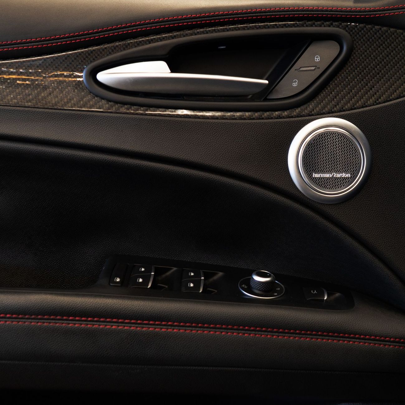 Alfa Romeo Stelvio Quadrifoglio 2.9L (503 HP) AED 3,065 pm  • 0% Downpayment • Alfa Romeo Stelvio Quadrifoglio • 1 Year