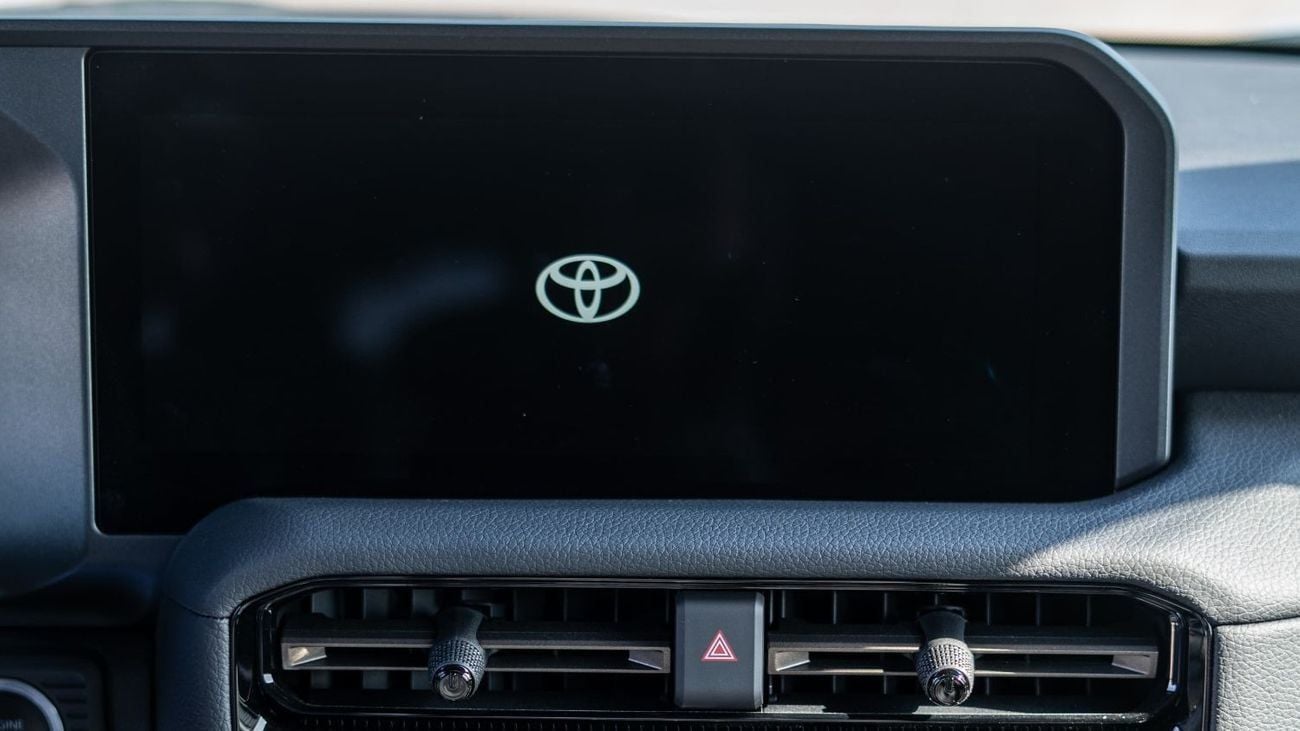 تويوتا برادو GXR TOYOTA PRADO L250 2.4 TURBO PETROL LUXURY FULL OPTION