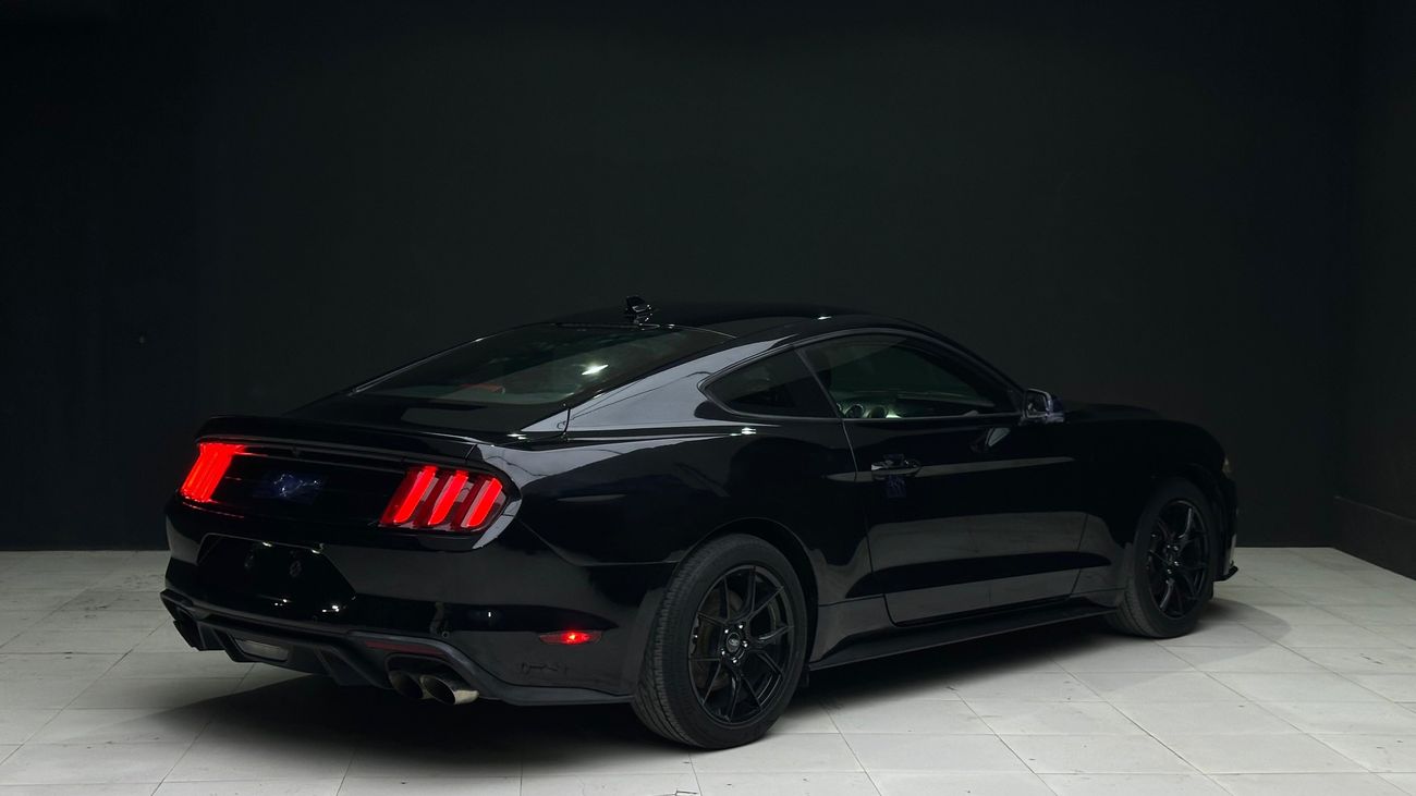 فورد موستانج performance package