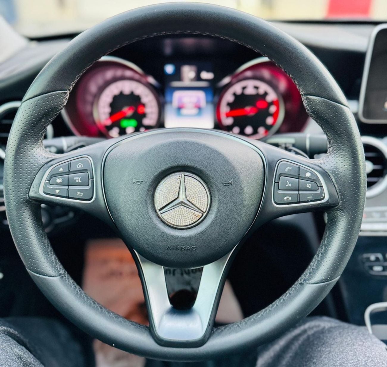 Mercedes-Benz C 300 Premium 2.0L