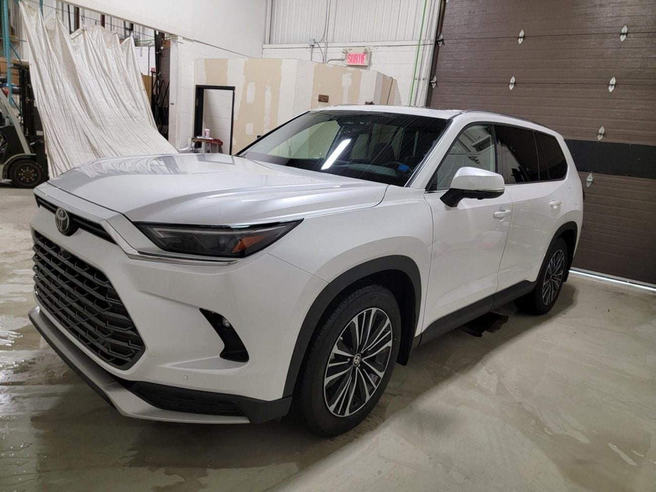 Toyota Grand Highlander PLATINUM