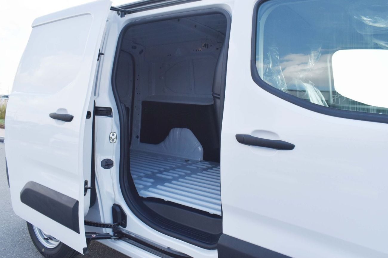 بيجو بارتنر STANDARD Peugeot Partner  Van 1.6L M/T, petrol- 2025