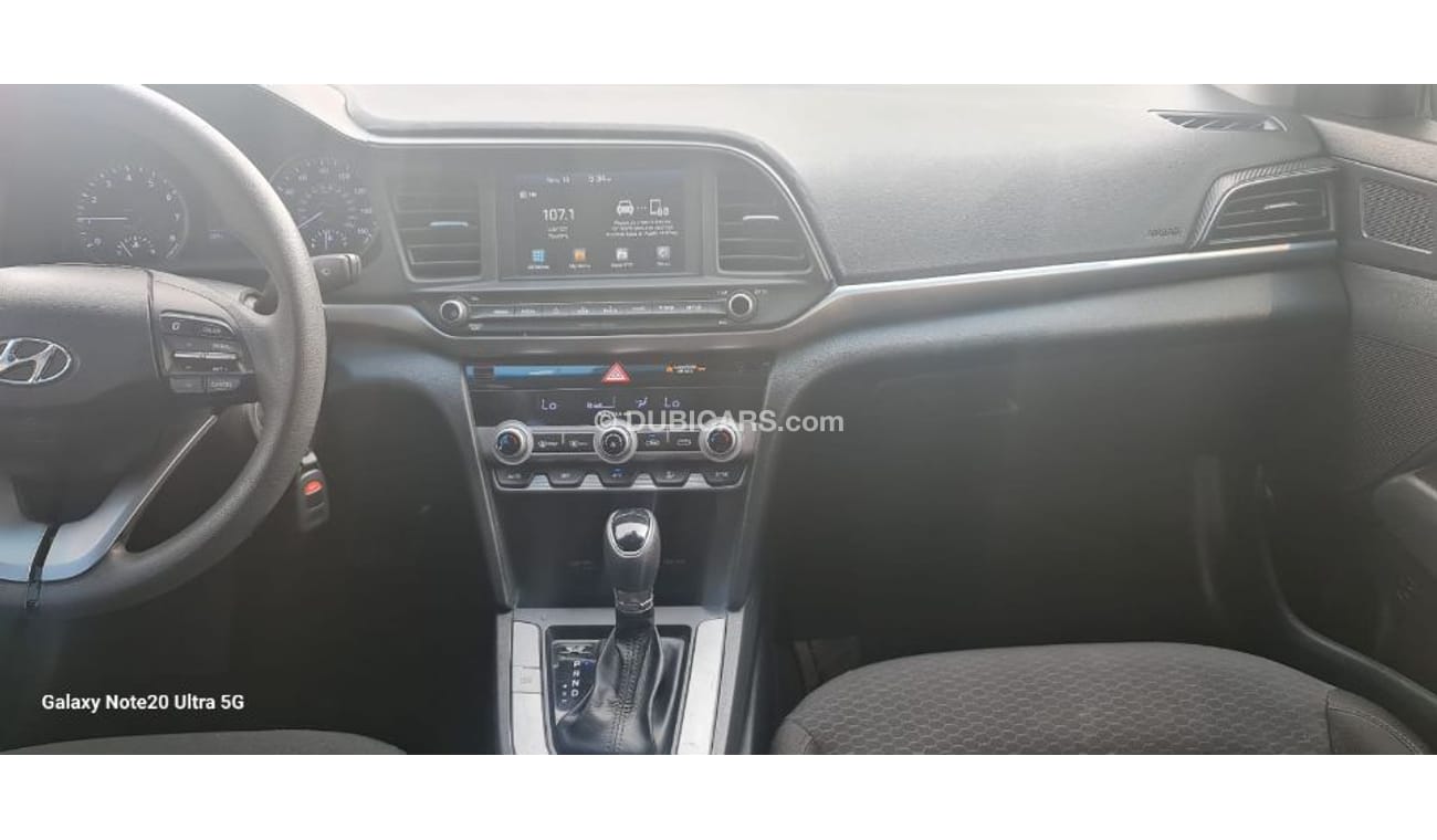 Hyundai Elantra Car is very good and clean