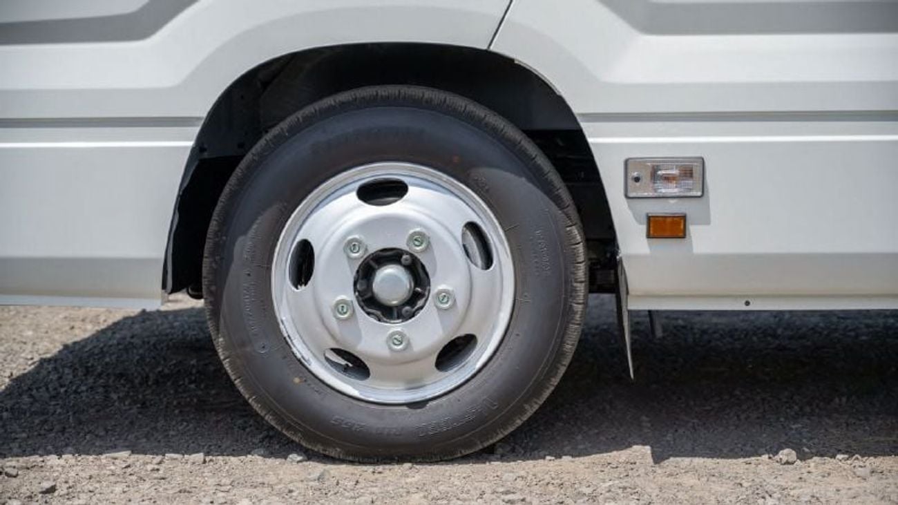 تويوتا كوستر Toyota Coaster 2.8 L Diesel Automatic-2025