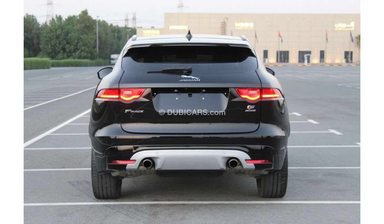 جاكوار F بيس جاكوار اف بيس سوبر جارج ٢٠١٧