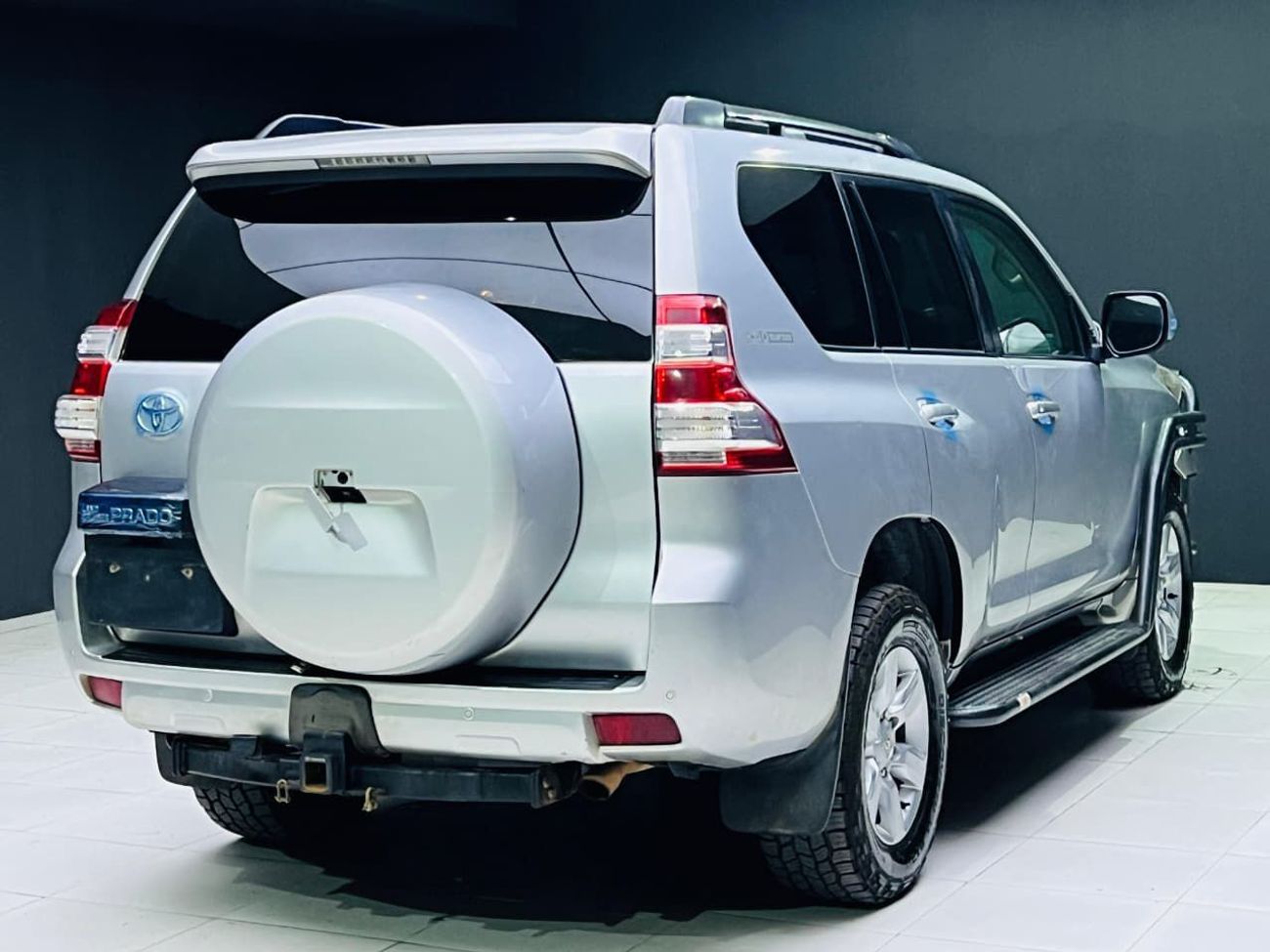 تويوتا برادو diesel 2.8 liter RHD 2016 model automatic only for export available