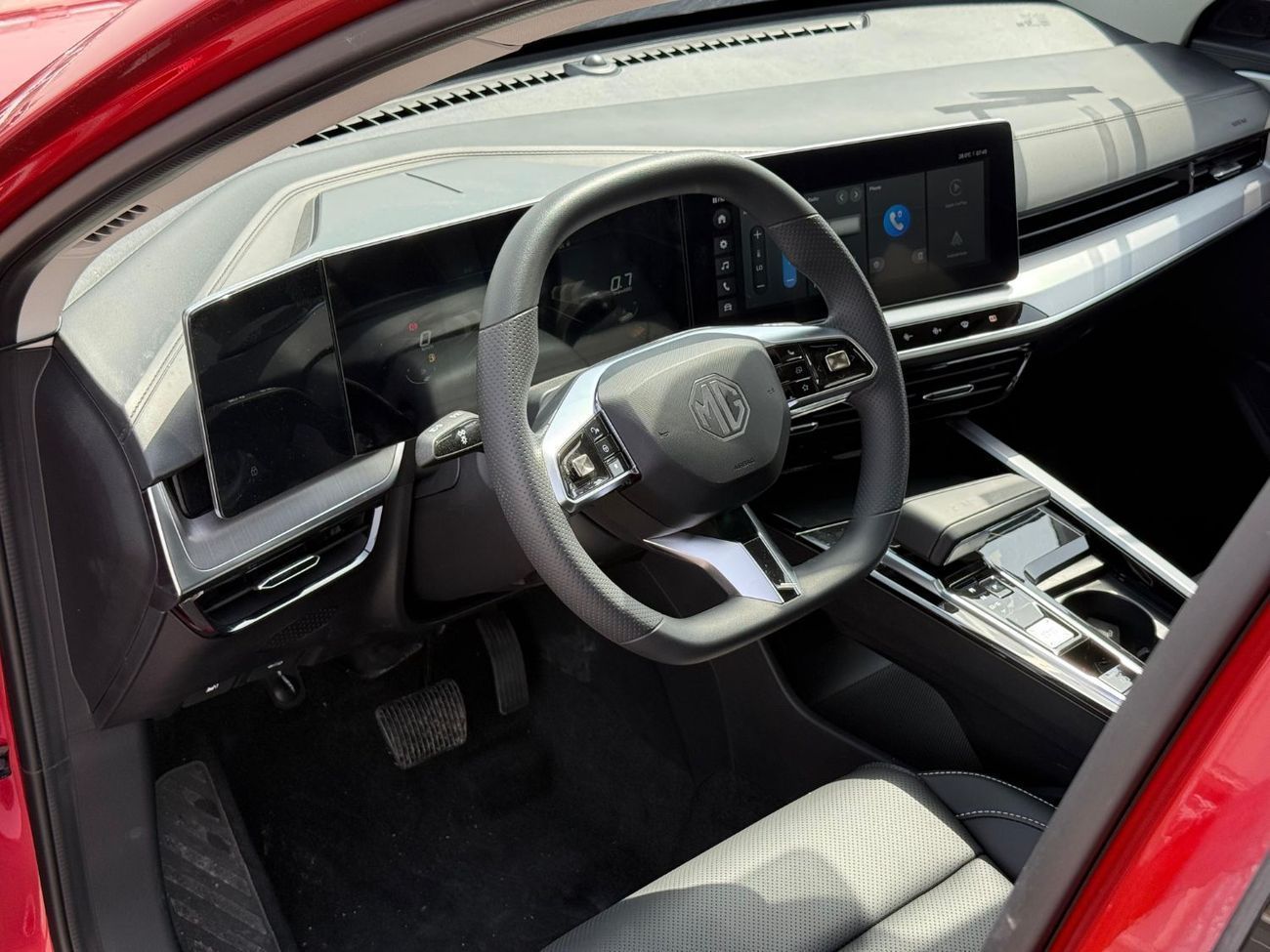 أم جي وان LUX 1.5L Petrol 2024 Export Price @ 47,000 AED