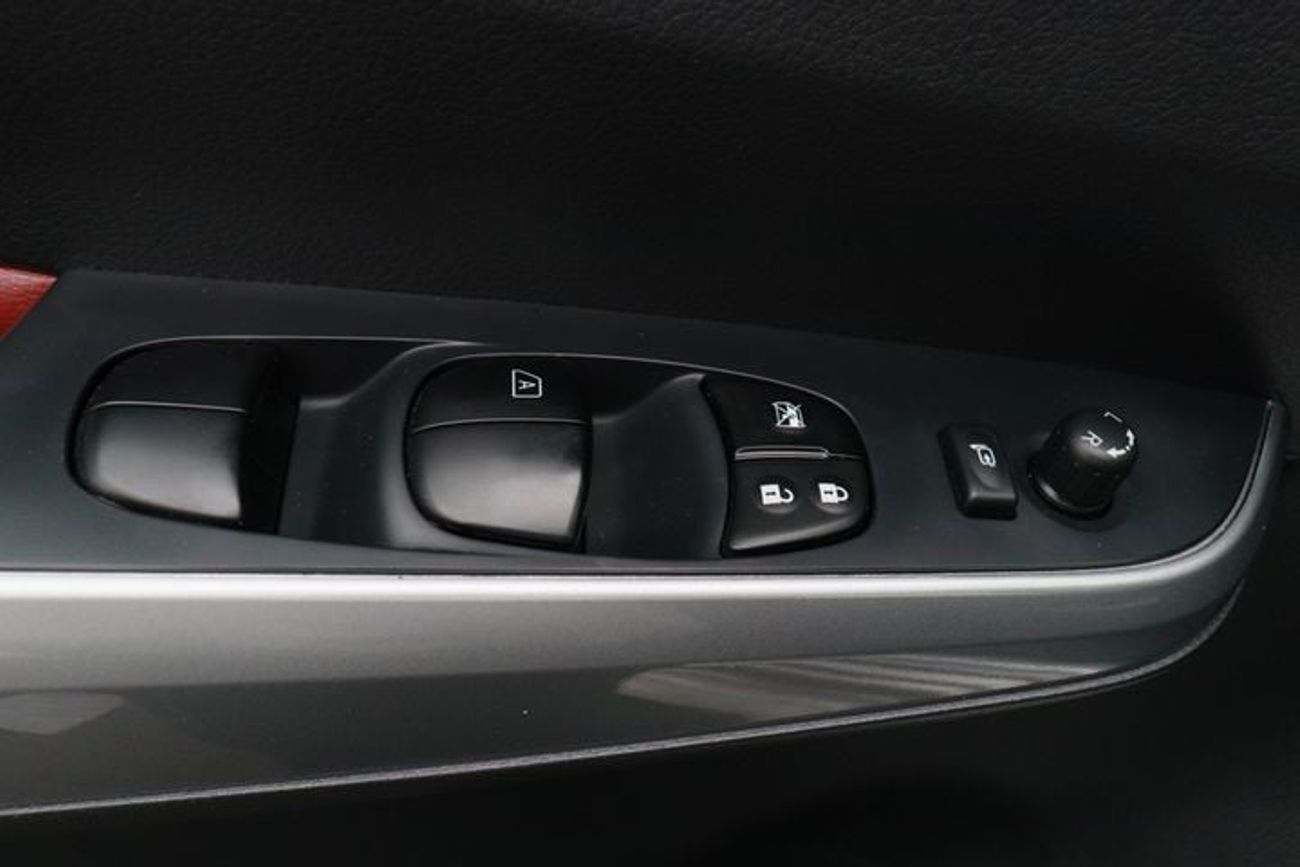 Nissan XTerra Platinum 2.5