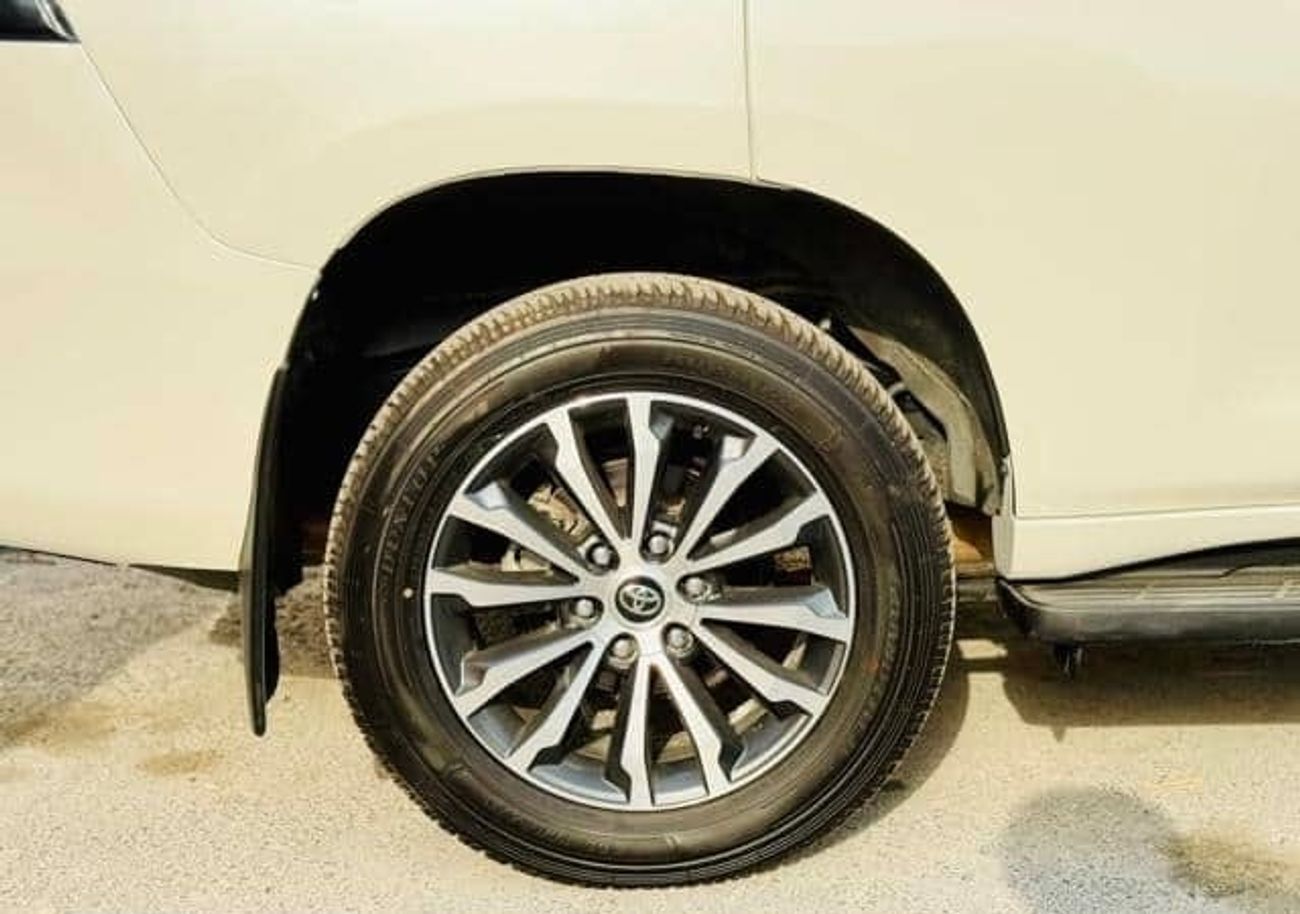 تويوتا برادو Kakadu 2018 Model Diesel Engine Full Option Top Of The Range