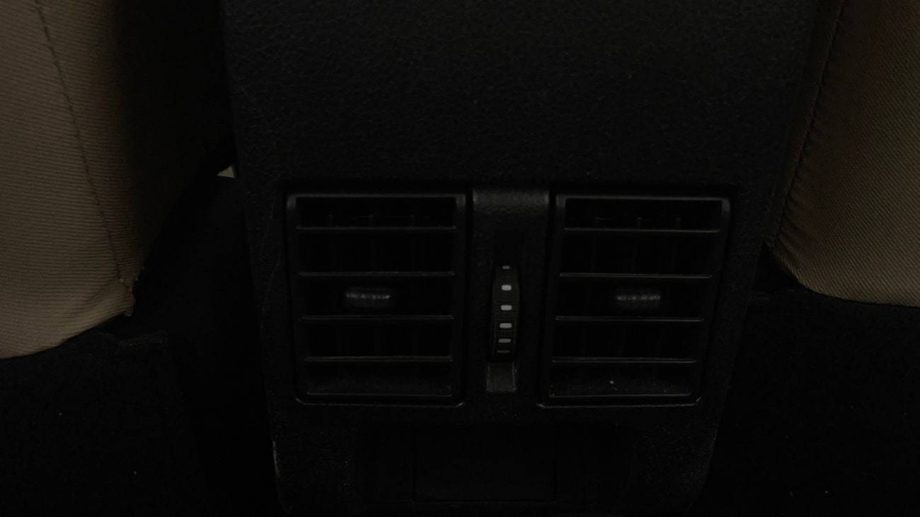 تويوتا يارس E 1.5 | بدون دفعة مقدمة | اختبار القيادة في المنزل