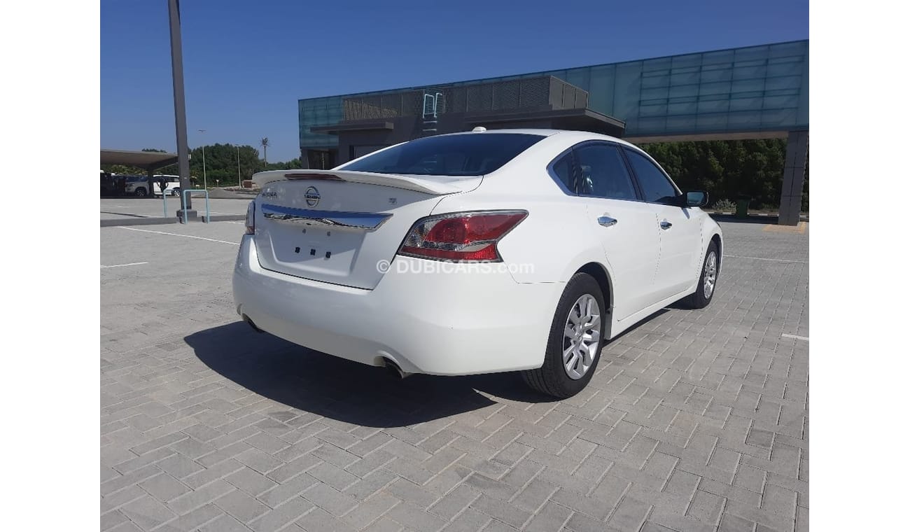 نيسان ألتيما SV نيسان التيما 2015 فل اتوماتيك بحاله ممتازه