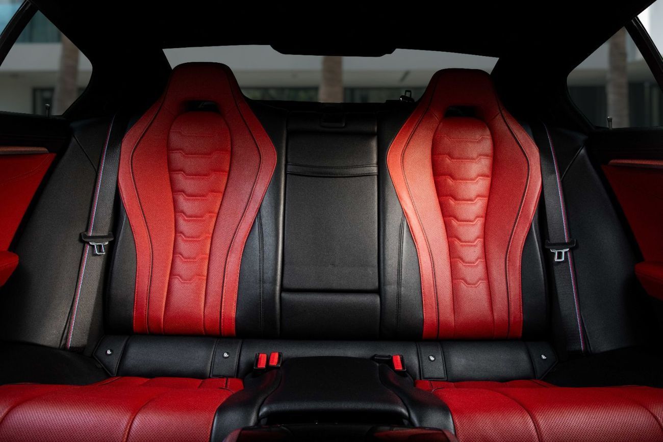 بي أم دبليو 840i 840i M-Kit | 4,994 P.M | 0% Downpayment | Agency Warranty!