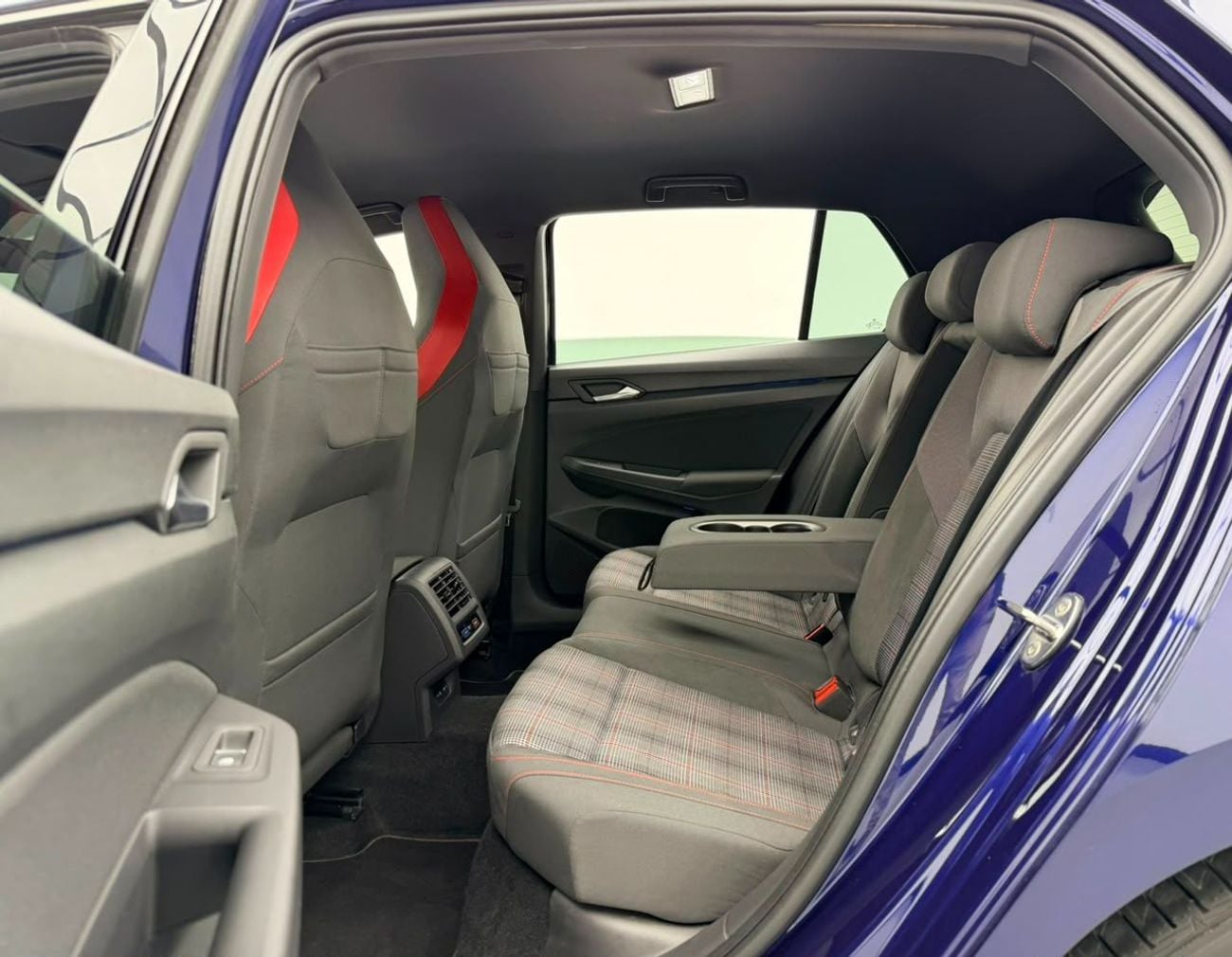 Volkswagen Golf 2021 Volkswagen Golf GTI P1, 1 Year Unlimited Km Warranty, Excellent Condition, GCC