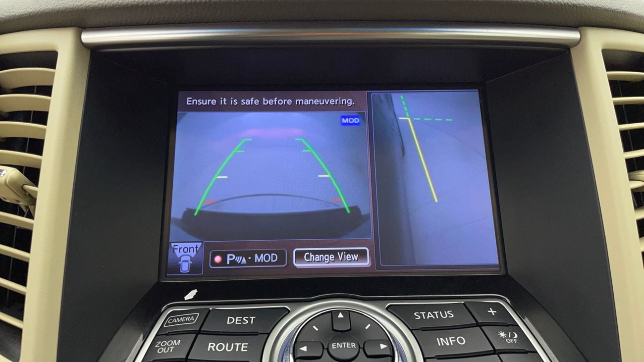 إنفينيتي QX70 LUXURY 3.7 | بدون دفعة مقدمة | اختبار القيادة في المنزل