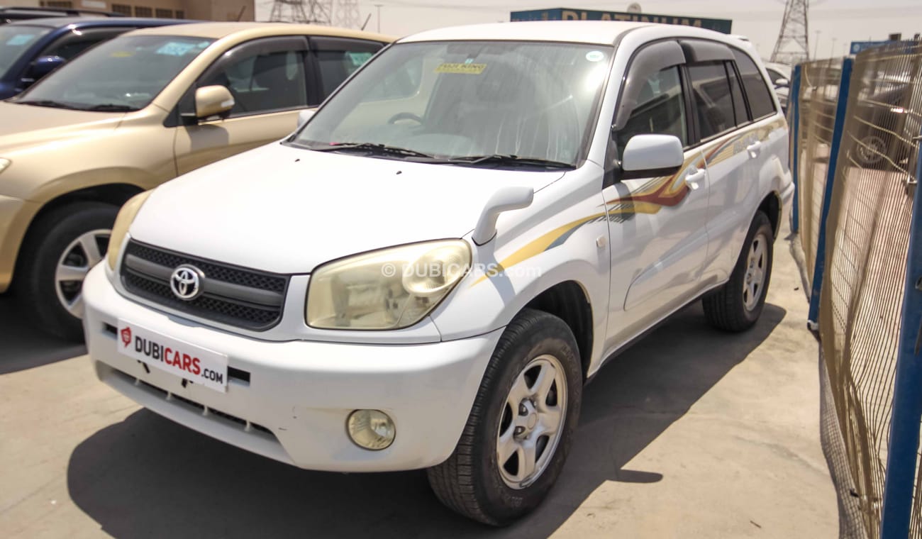 تويوتا راف ٤