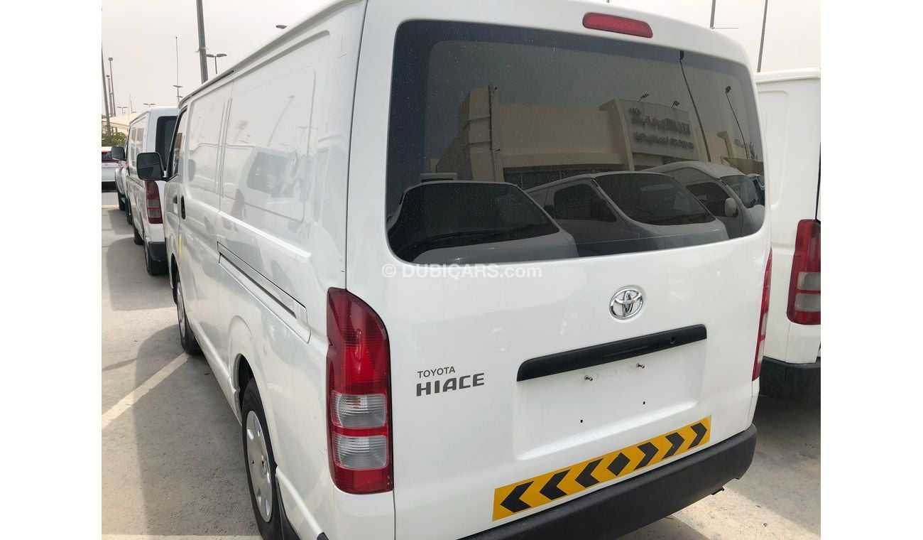 Toyota Hiace Chiller Van, Model:2006