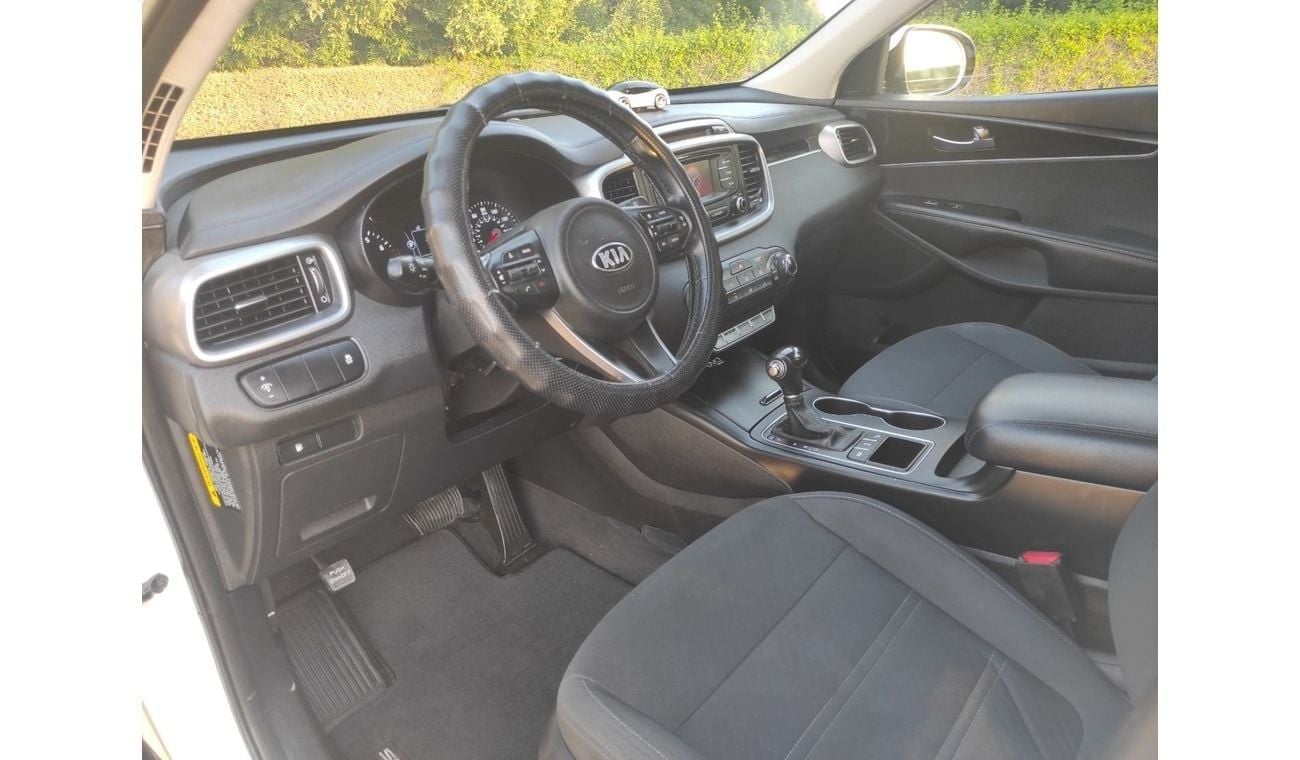 Kia Sorento Kia Sorrento 2016 usa V6 7 seater AWD drive