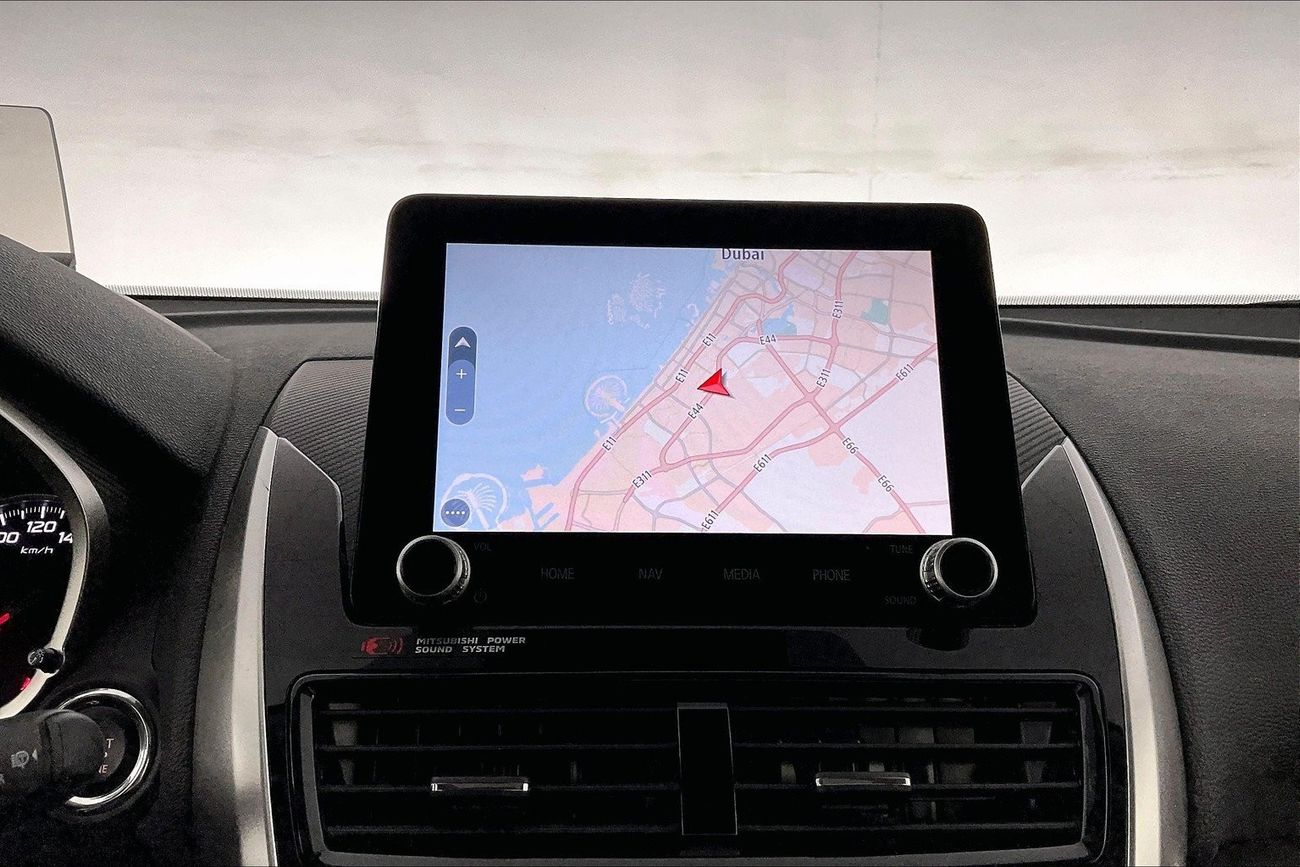 نيسان إكستيرا Titanium | ضمان مجاني لمدة عام | 0 دفعة أولى