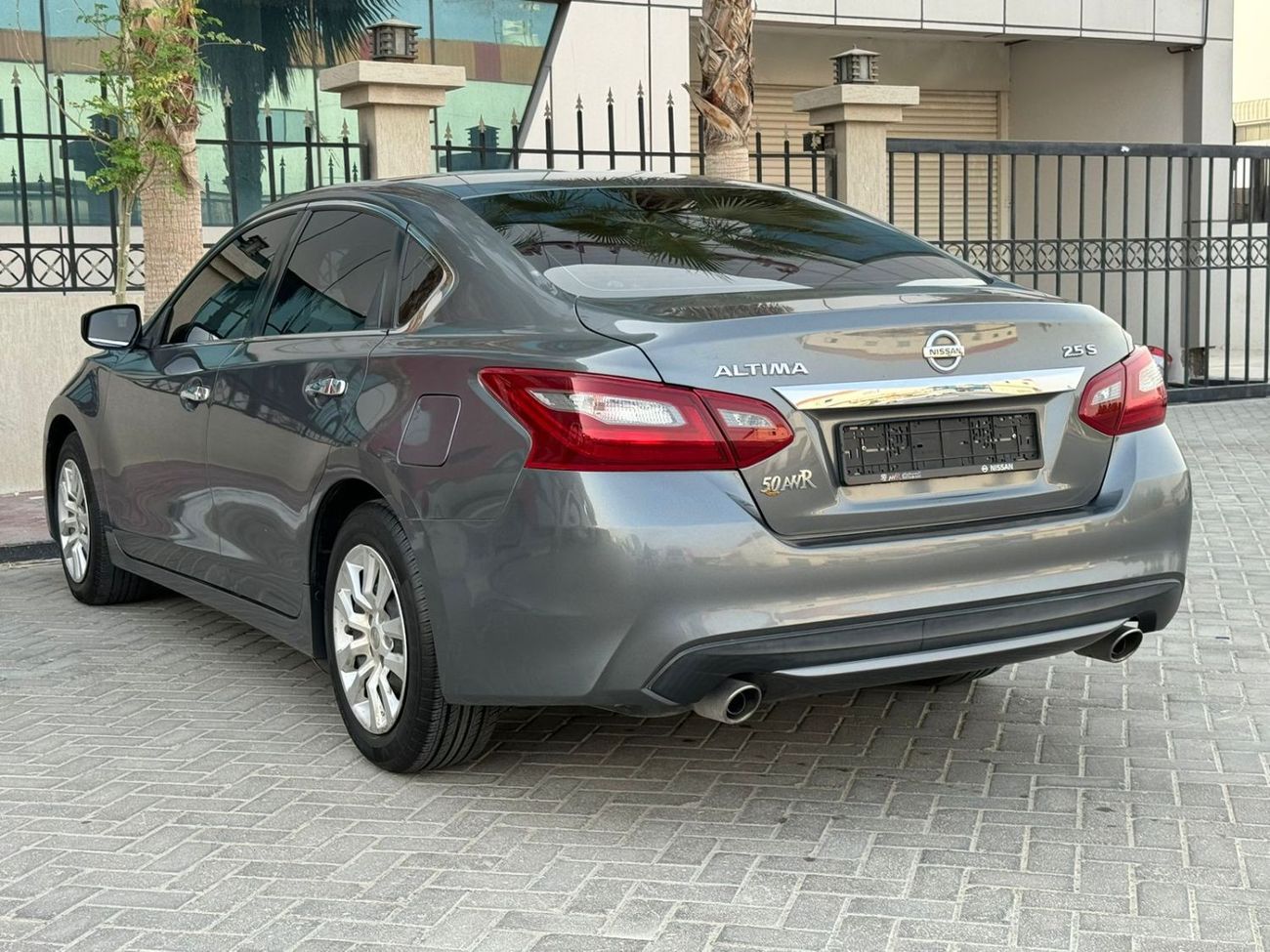 نيسان ألتيما S خليجي صبغ وكاله