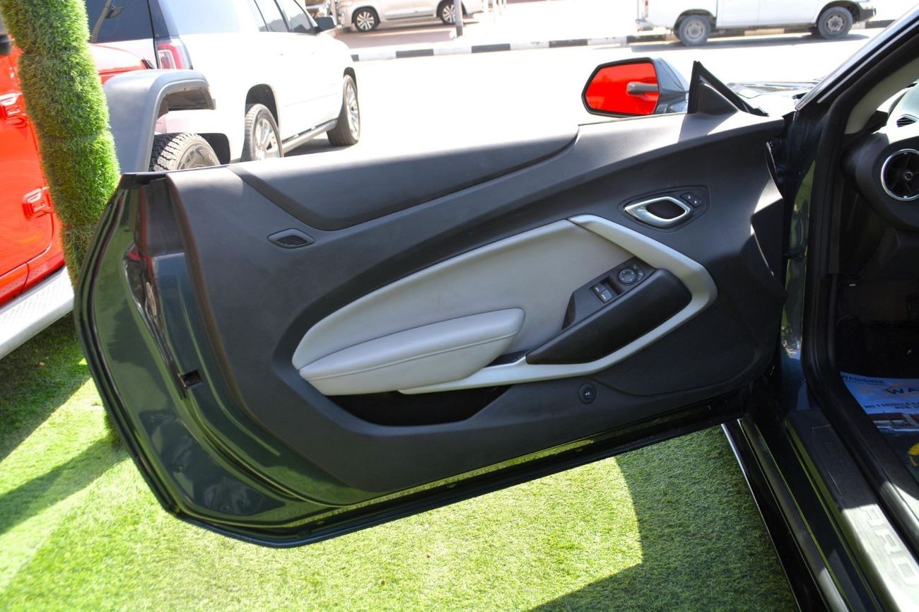 شيفروليه كامارو CAMARO //2023//4 CYLINDER TURBO--AIR BAG--VERY CLEAN AND GOOD CONDITION