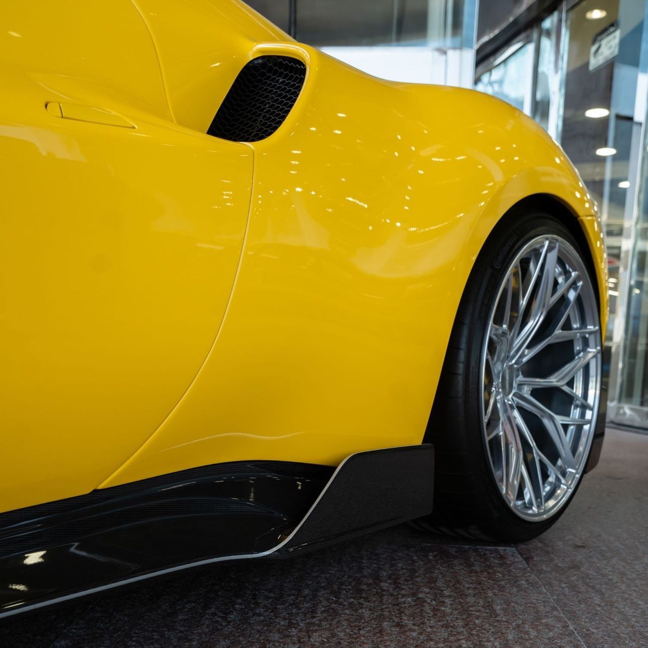 فيراري 296 GTB 2024 FERRARI 296 GTS KEYVANY BRAND NEW ( One Year Warranty From KEYVANY ) ( 1 of 20 )