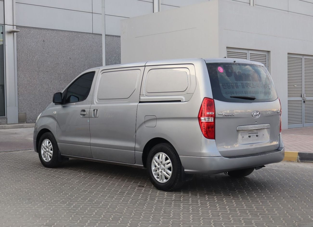 Hyundai H1 Starex Korean Specs