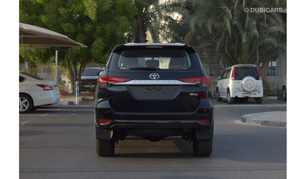 Toyota Fortuner 2.7L SR5 , MODEL 2023 ,PETROL 4X4 , ALLOY RIMS, CRUISE CONTROL,REAR A/C, CLIMATE CONTROL,GCC SPECS