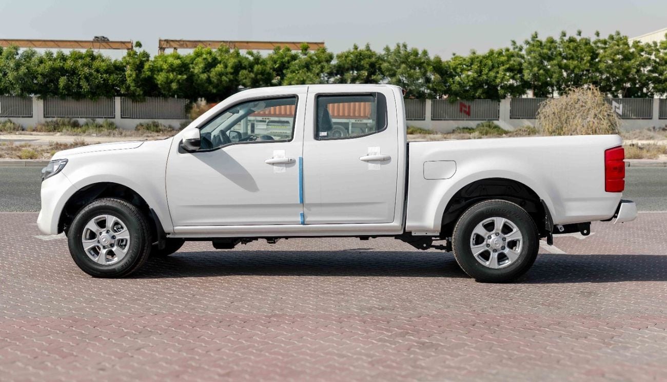 جريت وول وينغل 7 4X4 Standard 2.4L - Manual - Titanium White Inside Black