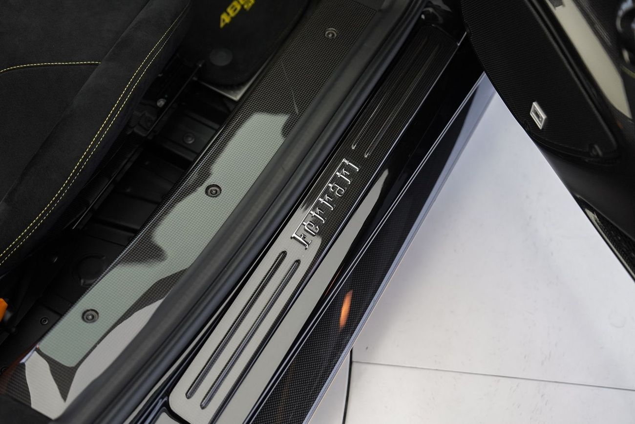 Ferrari 488 Pista Spider 3.9L