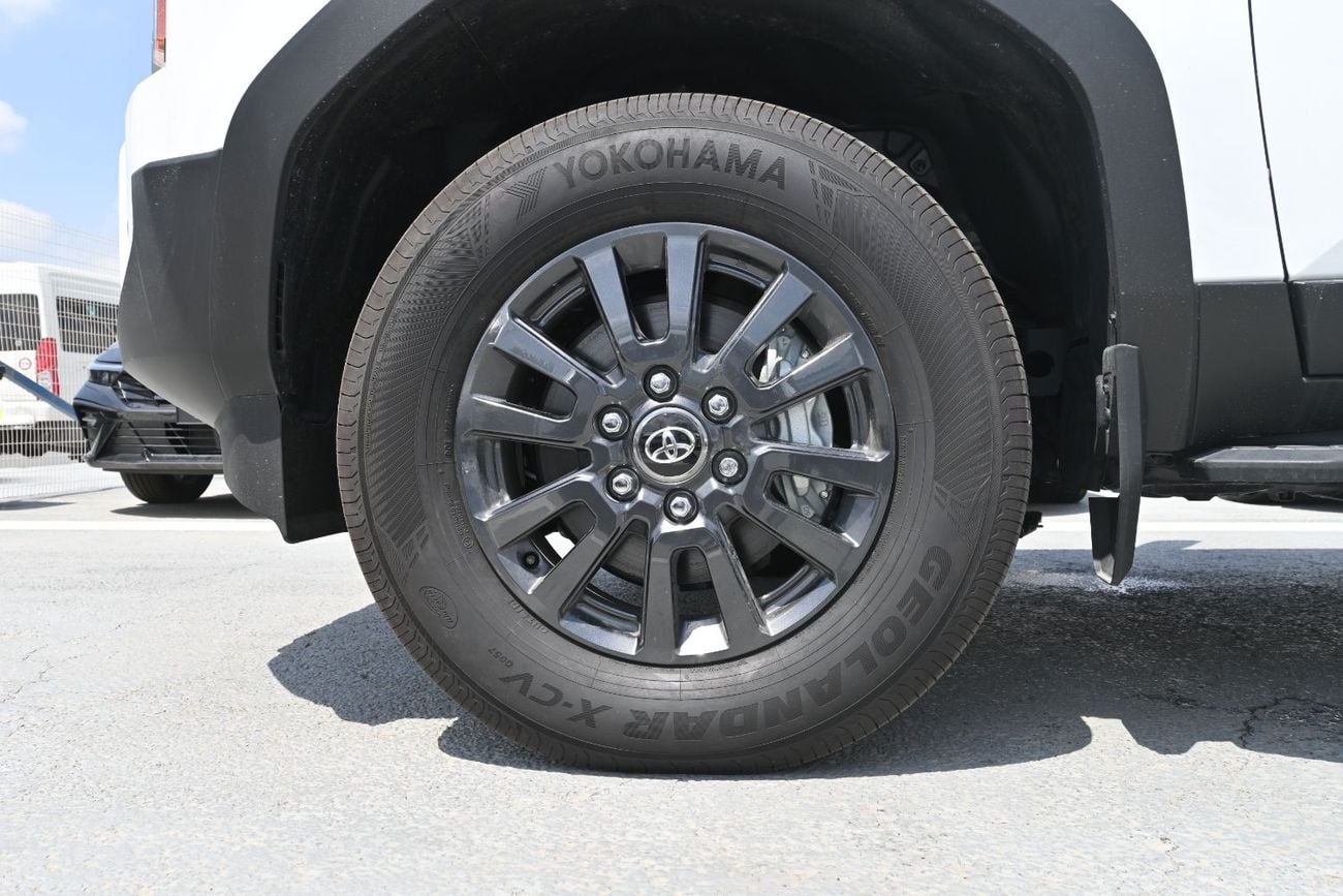 تويوتا برادو Toyota LC Prado, i-Force Max 2.4L Turbo L4 Hybrid, Color White Model 2025