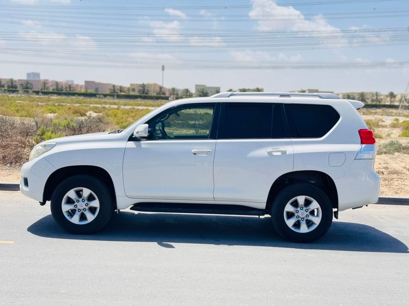 تويوتا برادو LANDCRUISER PRADO 2010 4WD AT PETROL 2.7