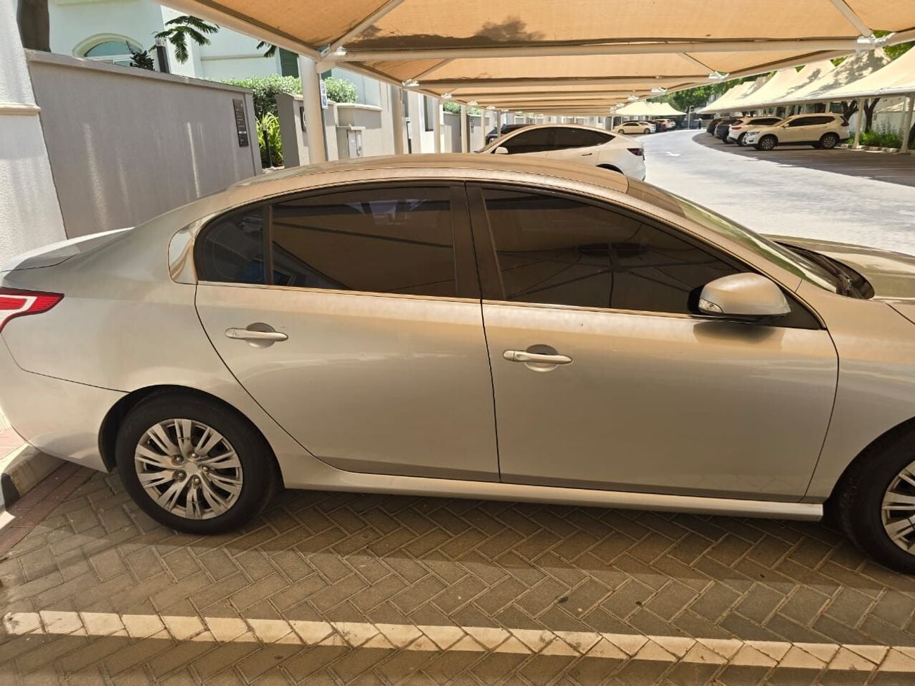 Renault Safrane SE