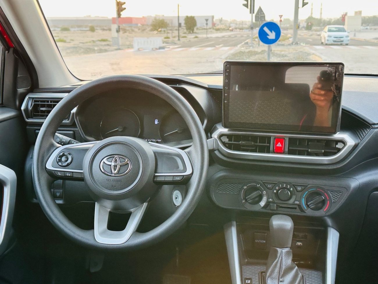 تويوتا ريز موديل 2022 خليجي فل مواصفات