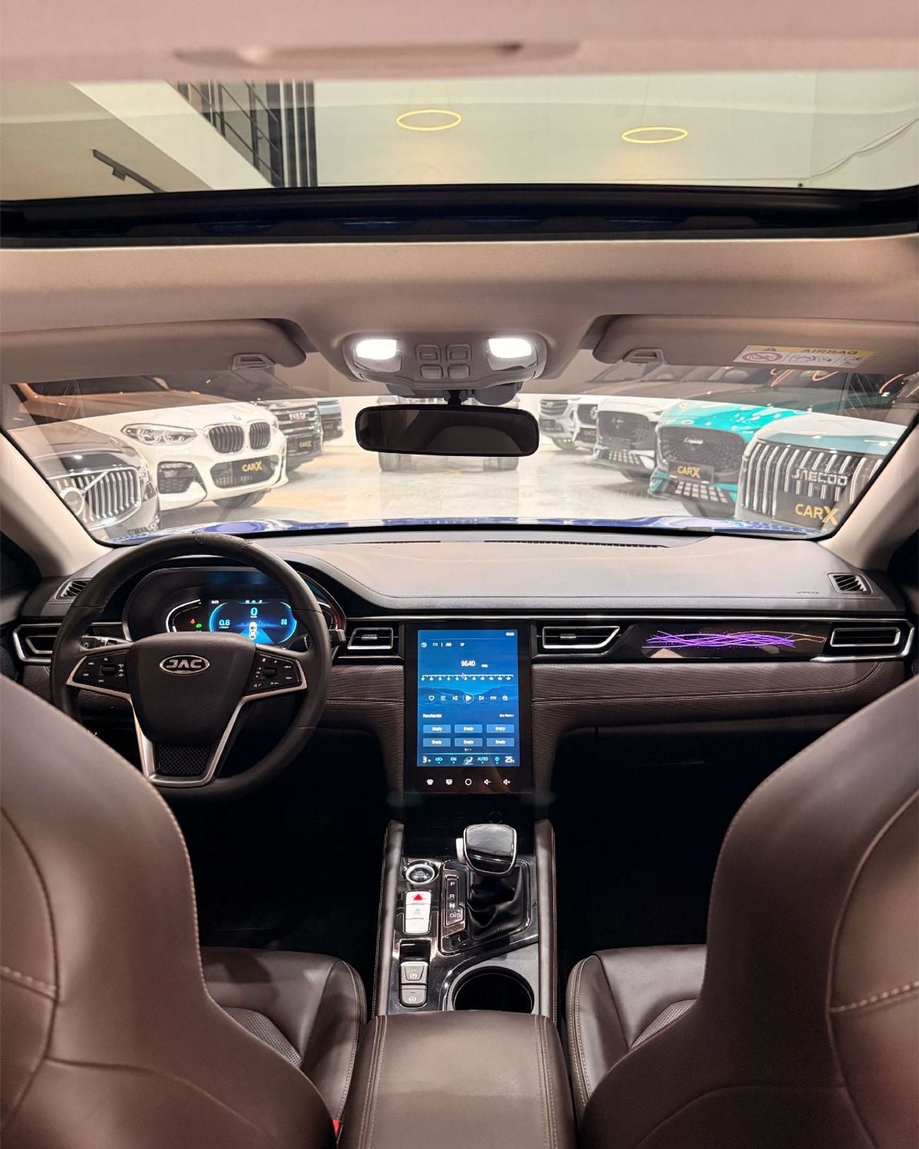 جاك J7 INTELLIGENT 2023 | مواصفات دول مجلس التعاون الخليجي | حالة جيدة