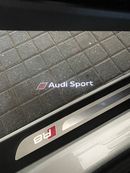 Audi R8 V10 Plus AUDI R8 SPORT PLUS | GCC | FSH | LOW MILEAGE | SUPER CLEAN