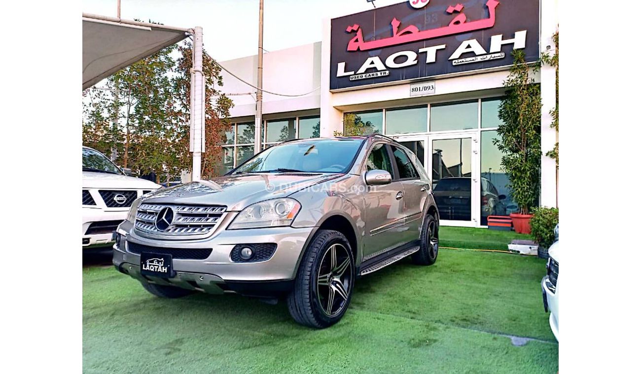 مرسيدس بنز ML 500 وارد موديل 2006 لون ذهبى رقم واحد فتحة جلد رنجات بحالة ممتازة لاتحتاج لأى مصاريف