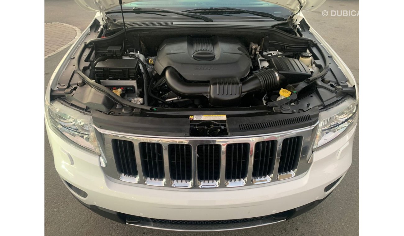 Jeep Grand Cherokee Jeep Grand Cherokee_GCC_2013_Excellent_Condition _Full option