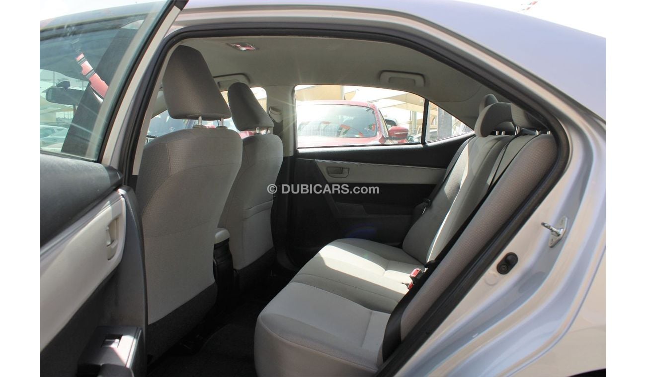 Toyota Corolla SE ACCIDENTS FREE - GCC - PERFECT CONDITION INSIDE OUT - ENGINE 2000 CC