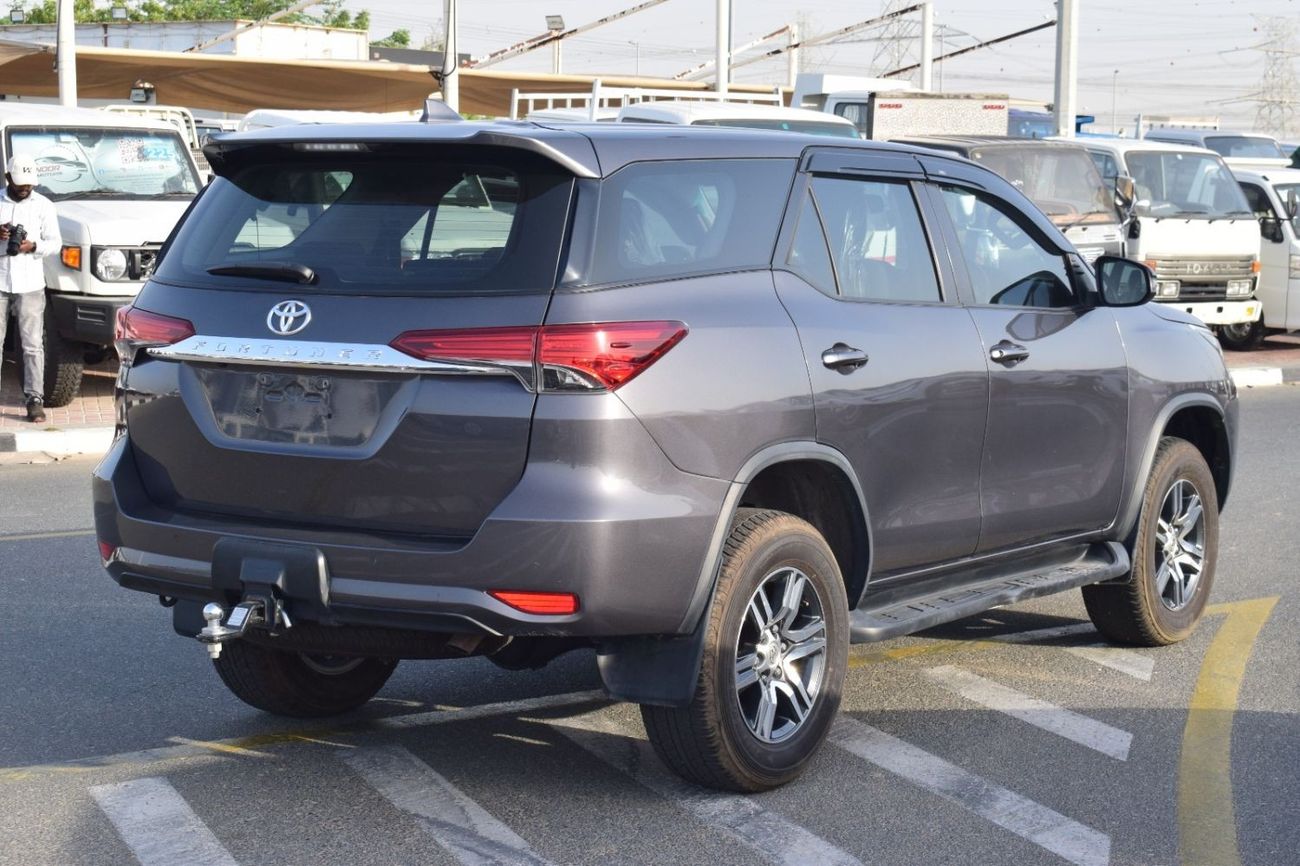 Toyota Fortuner 2020 TOYOTA FORTUNER GREY