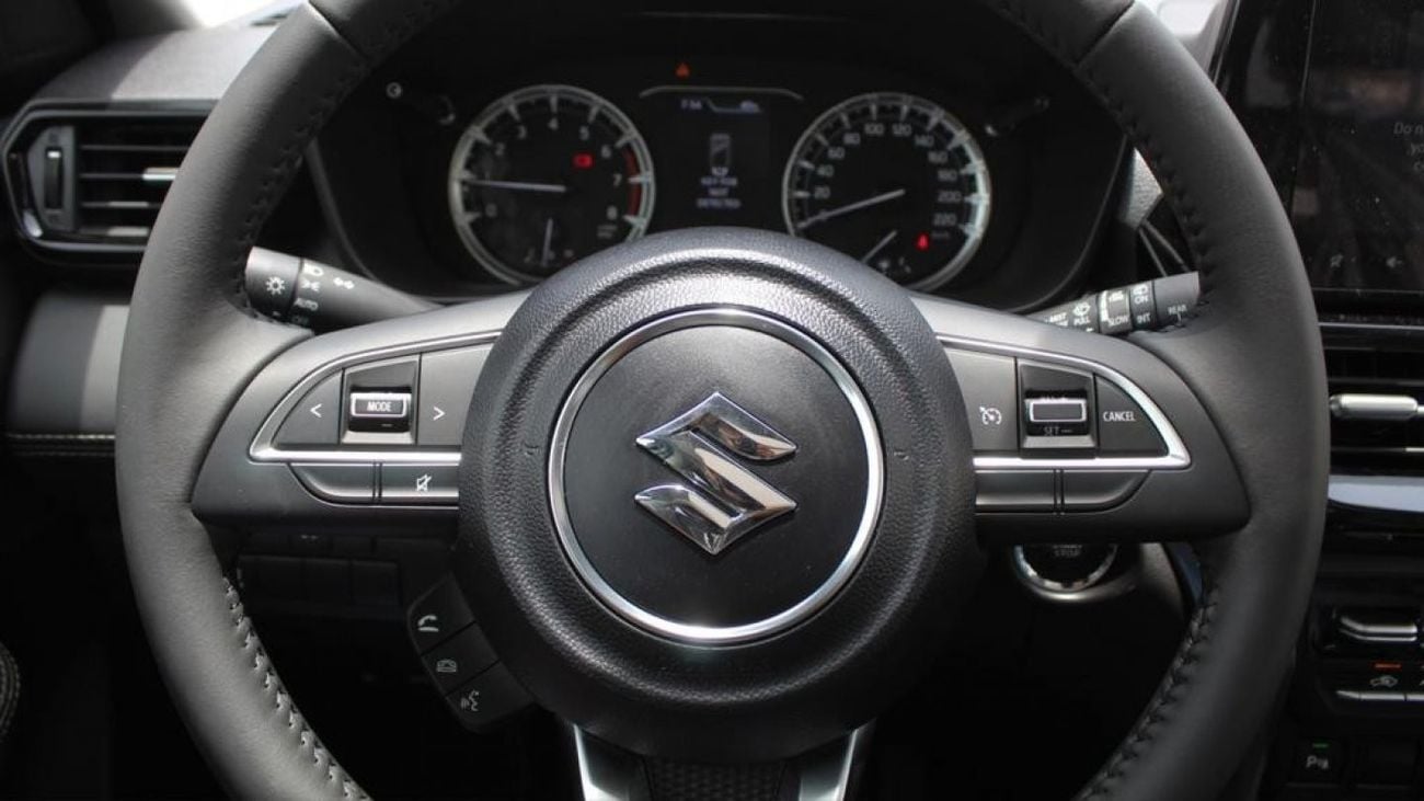 سوزوكي جراند فيتارا SUZUKI GRAND VITARA 1.5L 4x2 GLX 4AT