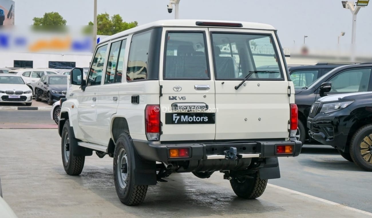 تويوتا لاند كروزر 70 LX V6