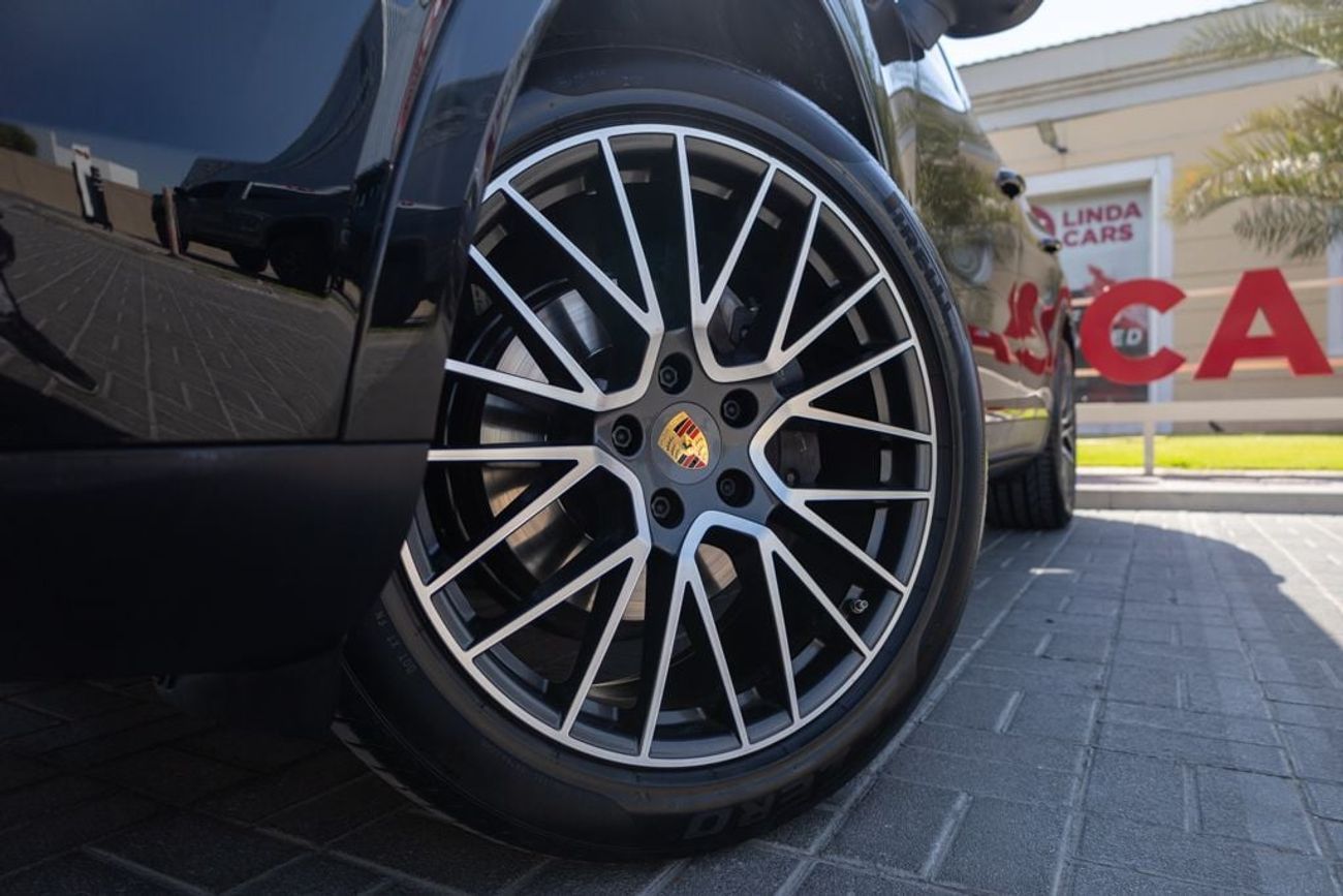 Porsche Cayenne Platinum Edition